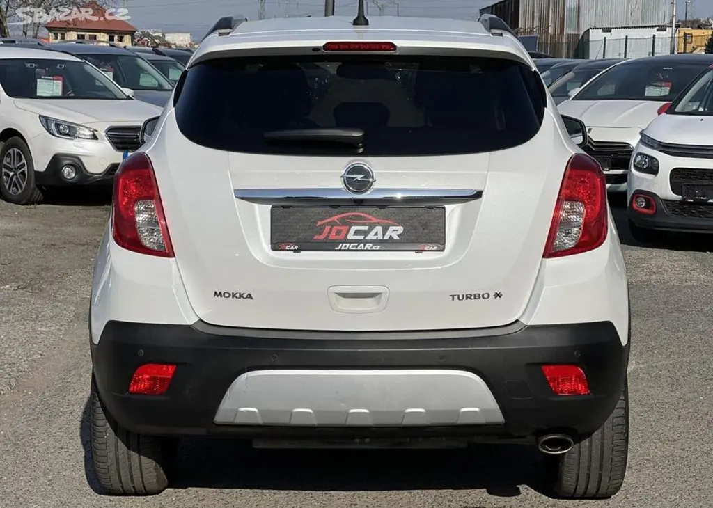 Opel Mokka 1.4T COSMO 4x4 NAVI KAMERA manuální - fotka 6