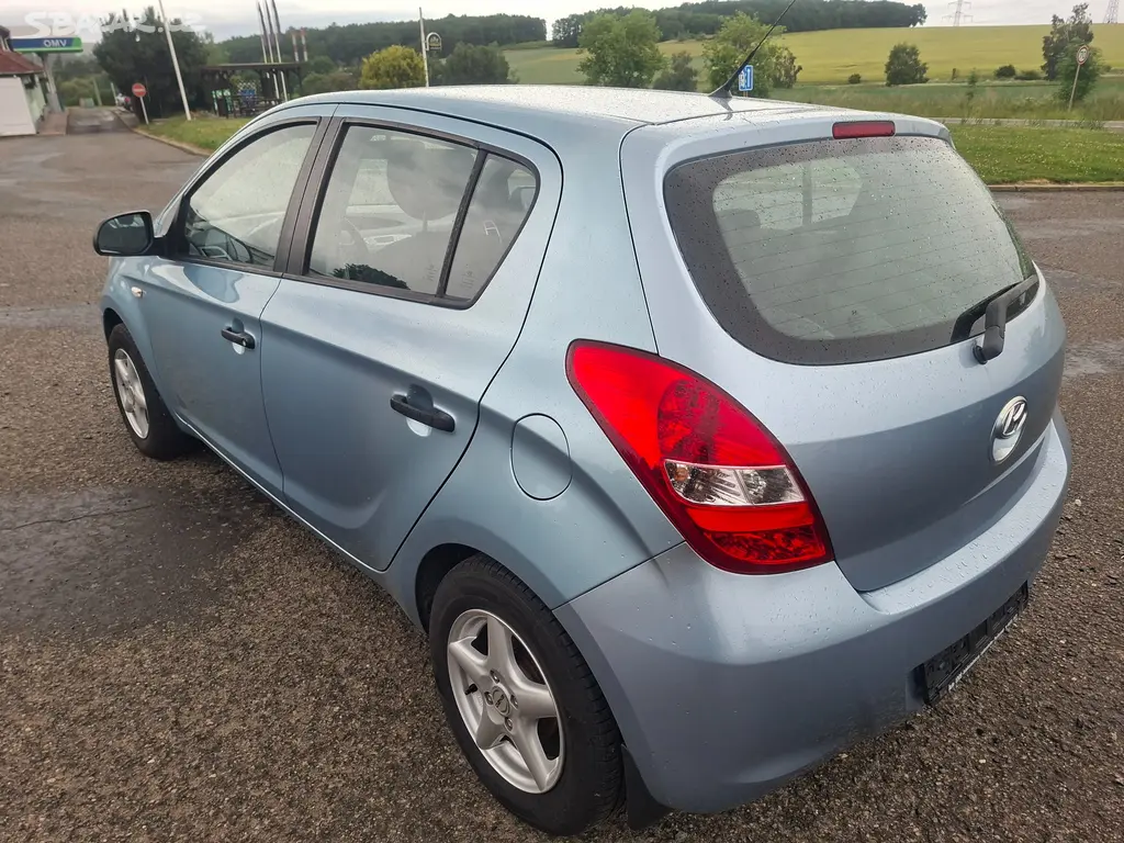 Hyundai i20 - fotka 4
