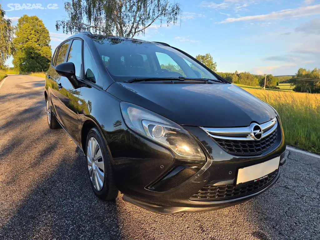 Opel ZAFIRA TOURER - 2012 - 2.0CDTi - 183tis/KM - fotka 4