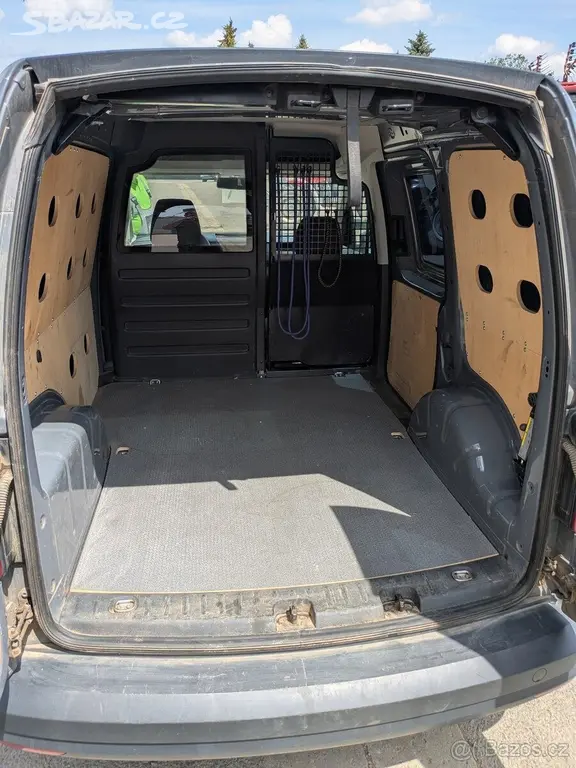 Volkswagen Caddy 2,0 - fotka 5