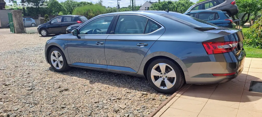 Škoda Superb 1.4 TSI 110kW ČR MANUÁL orig.112tis. - fotka 5