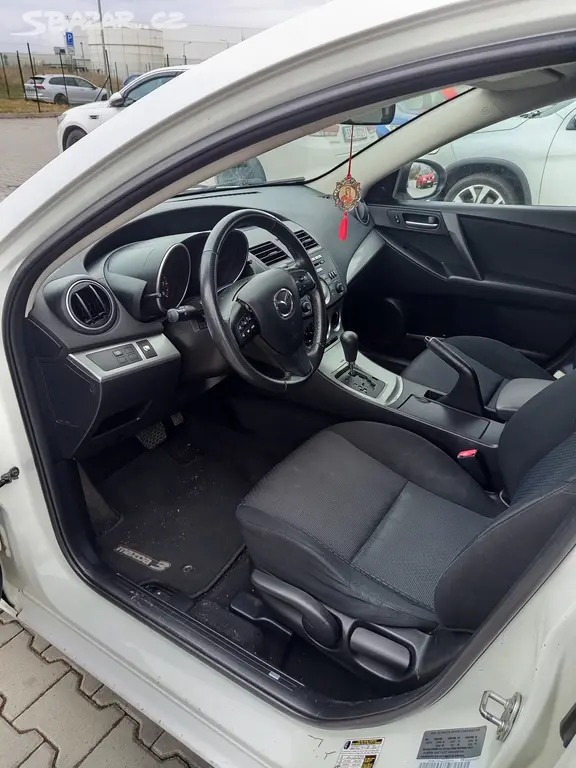 Mazda 3 BL sedan automat - fotka 2
