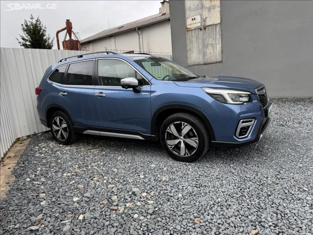 Subaru Forester, 2,0 e-Boxer EXECUTIVE DPH ČR