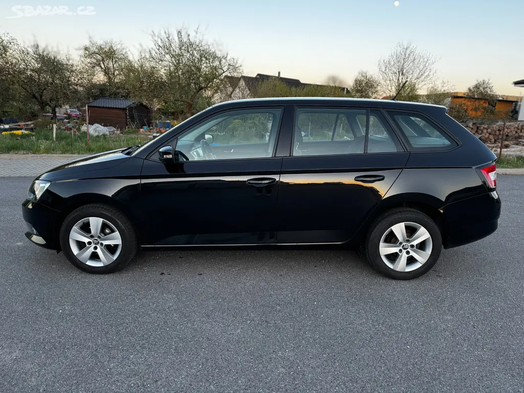 Škoda Fabia 1.0 TSI - 130TKM - fotka 2
