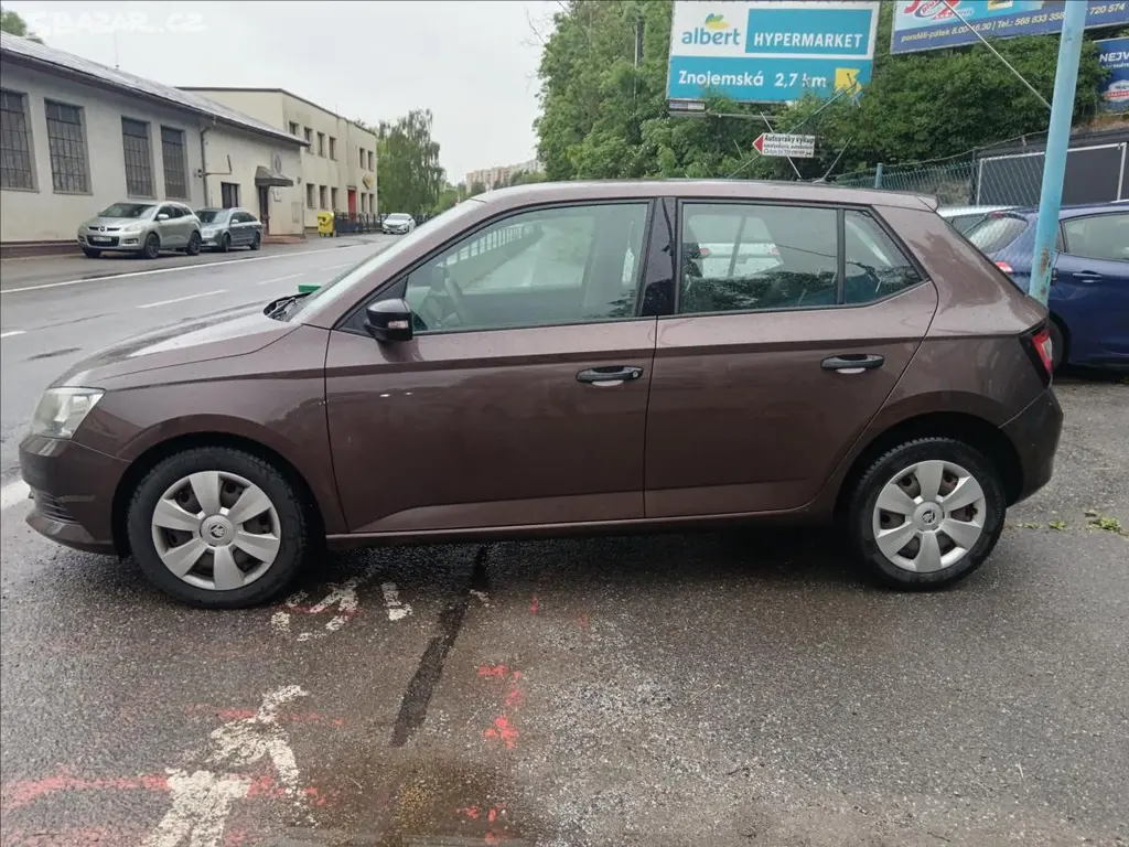 Škoda Fabia, 1,0 MPi Active - fotka 6