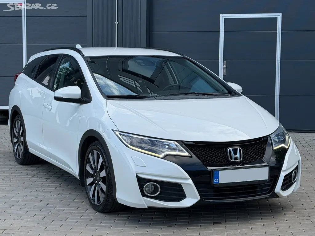Honda Civic 1.6 i-DTEC 88KW,2016,Led,Kamera,ALU