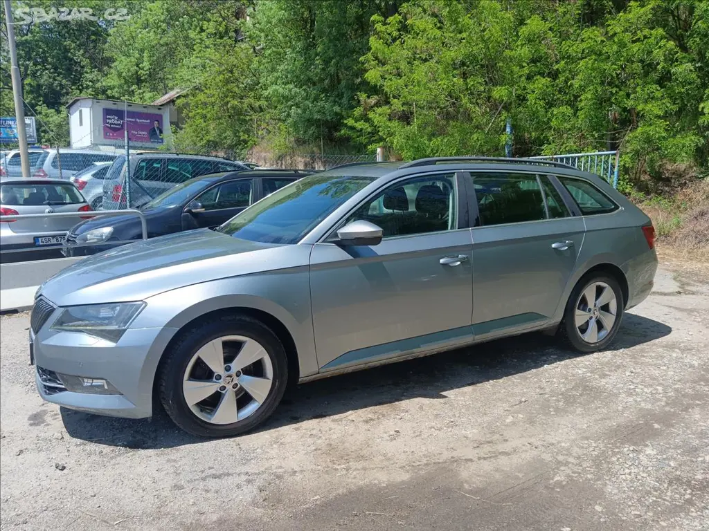 Škoda Superb, 2,0 TDi Ambition - fotka 5