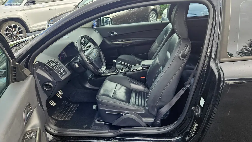 Volvo C30 2,0i 16v - fotka 5