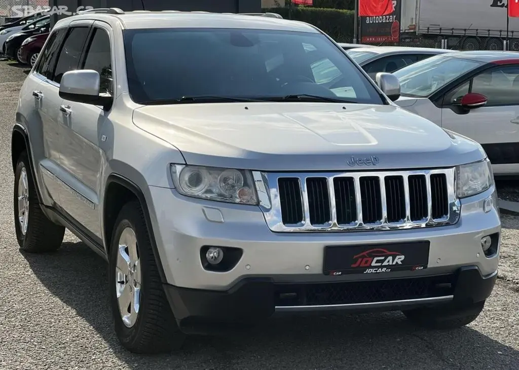 Jeep Grand Cherokee 3.0CRD LIMITED AUTOMAT NAVI - fotka 3