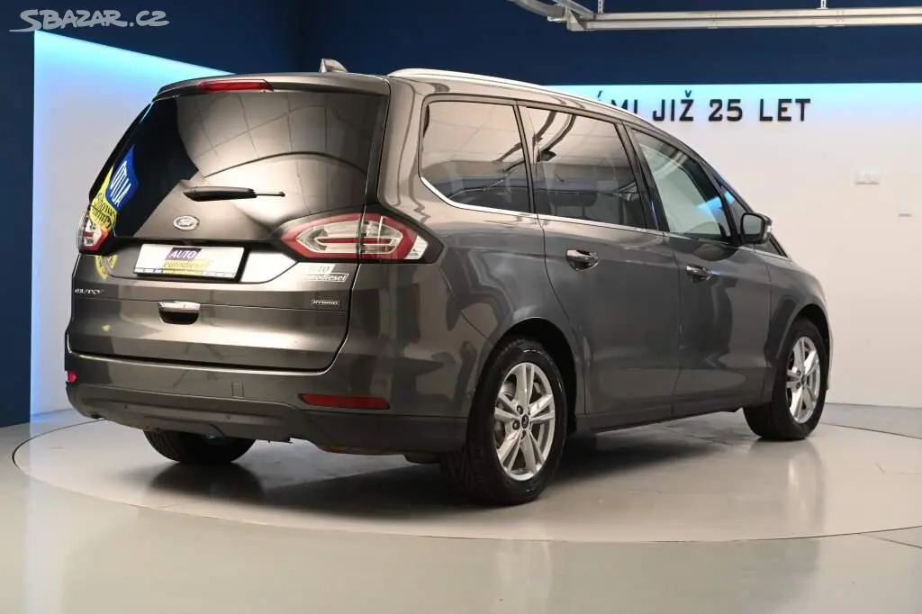 Ford Galaxy, 2.5 LED SONY ACC 7 Míst Tažné - fotka 5