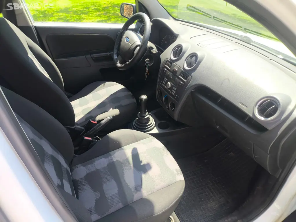 Ford fusion 1,2 - fotka 5