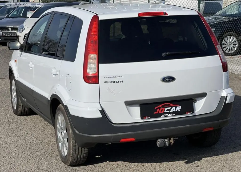 Ford Fusion 1.4i 16v KLIMA TAŽNÉ ALU manuální - fotka 5