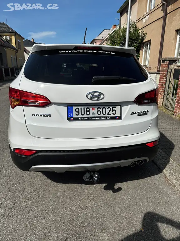 Hyundai Santa Fe 2.2 CRDI 4X4, rok 2013. Najeto 12 - fotka 4