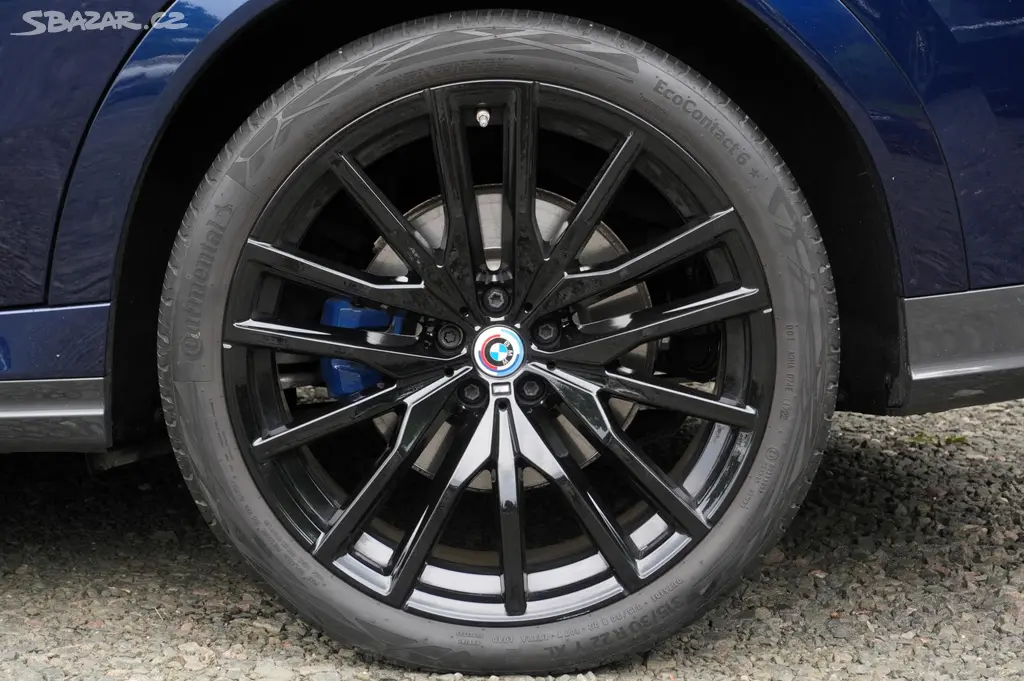 BMW X6, 40i xDrive, ČR, Masáž, Webasto - fotka 5