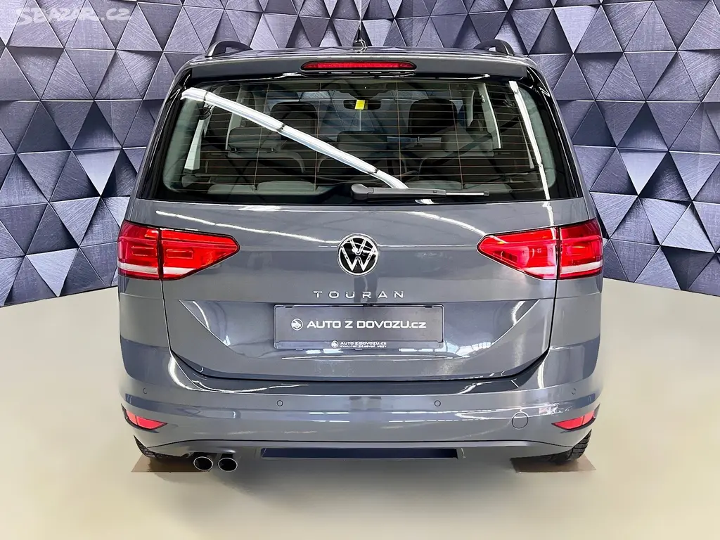 Volkswagen Touran, 2.0 TDI DSG CML,7MÍST, WEBASTO - fotka 6
