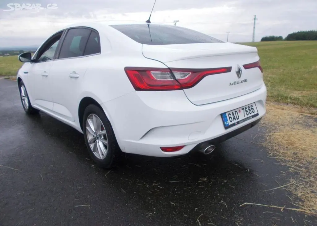 Renault Mégane 1,6 koup v ČR klima benzín manuální - fotka 6