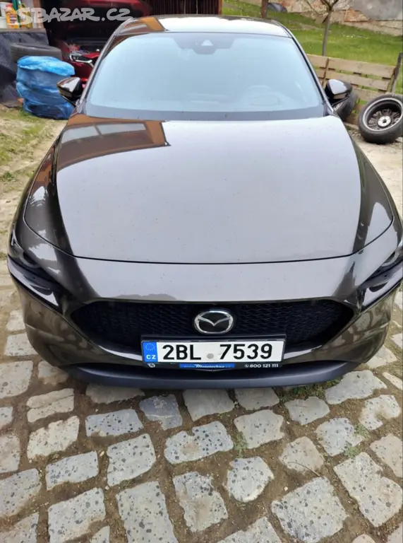Mazda 3, 2020, 2.0 Skyactiv-G 150k, TOP výbava - fotka 2