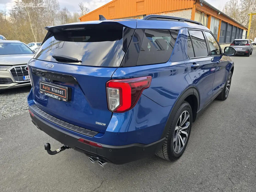 Ford Explorer, 3.0 V6 336kW PHEV AWD ST-Line - fotka 4