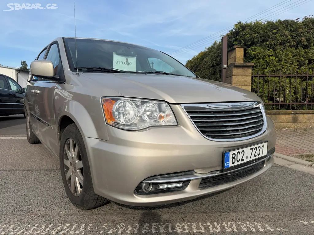 Chrysler Town Country 3,6 Pentastar DVD Kůže 2014 - fotka 6