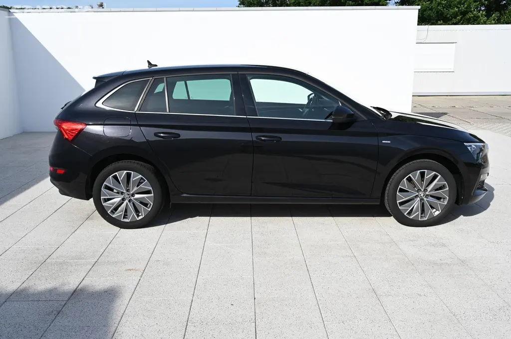 Škoda Scala, 1.5TSI 110KW DSG Clever 1/2022 - fotka 4