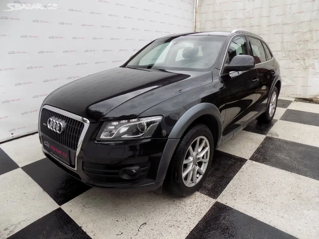 Audi Q5, 2.0TDI/4x4/Bi-xenon/LED/
