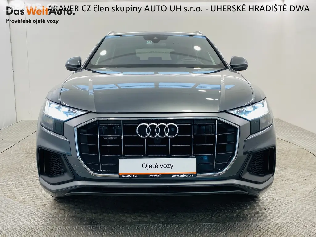 Audi Q8, 55 TFSI e Plug-in Hybrid S-lin - fotka 4