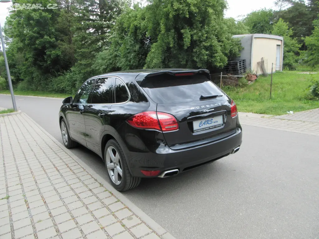 Porsche Cayenne 3.0D, Navi, Kůže, 20ALU - fotka 3