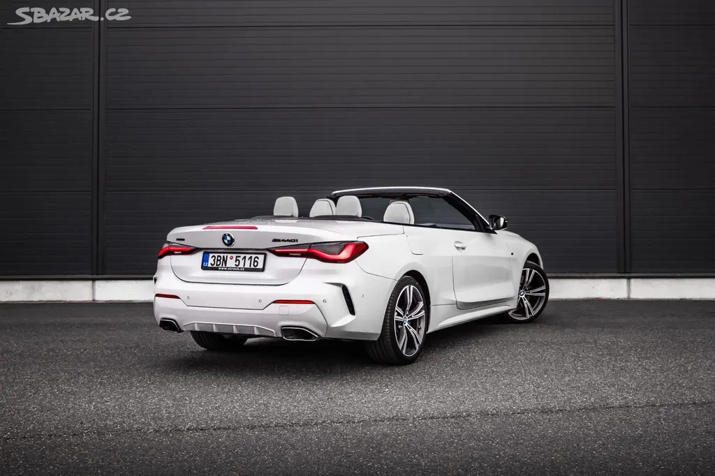 BMW Řada 4, M 440i x Drive kabriolet - fotka 3