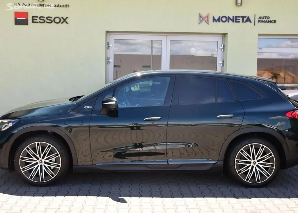 Mercedes-Benz EQE 350 AMG 4MATIC PŘIPRAVUJEME - fotka 3