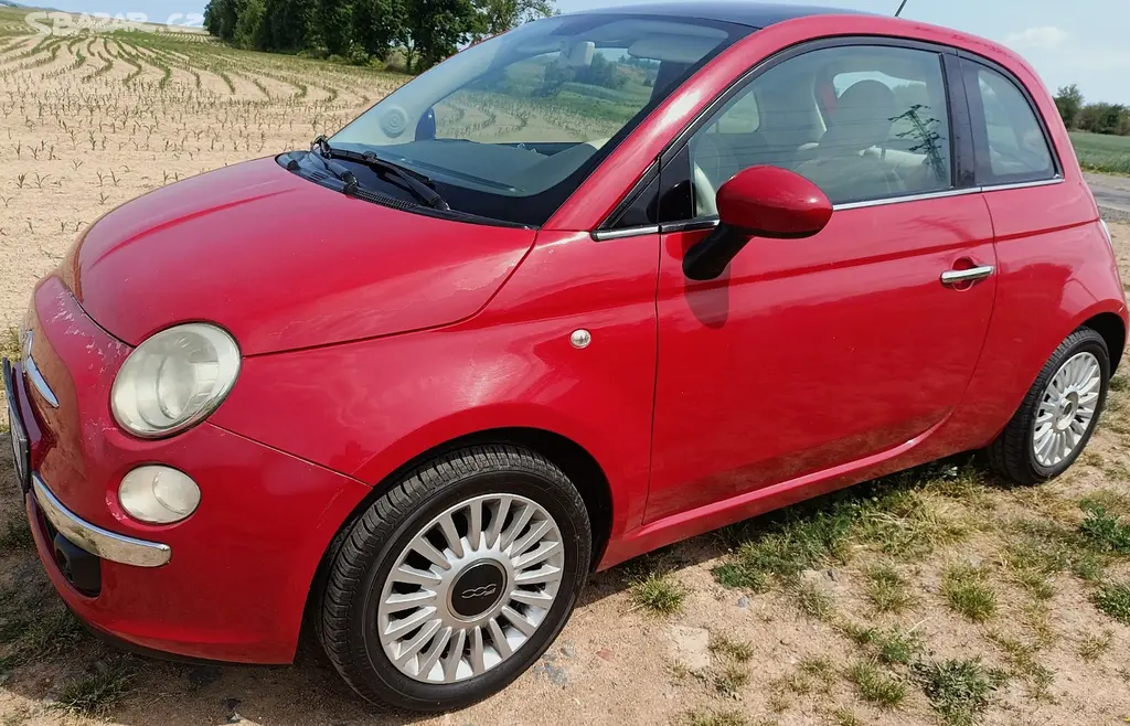 Fiat 500 -1.2 benzin ,STK do 8/2027 ,bohatá výbava