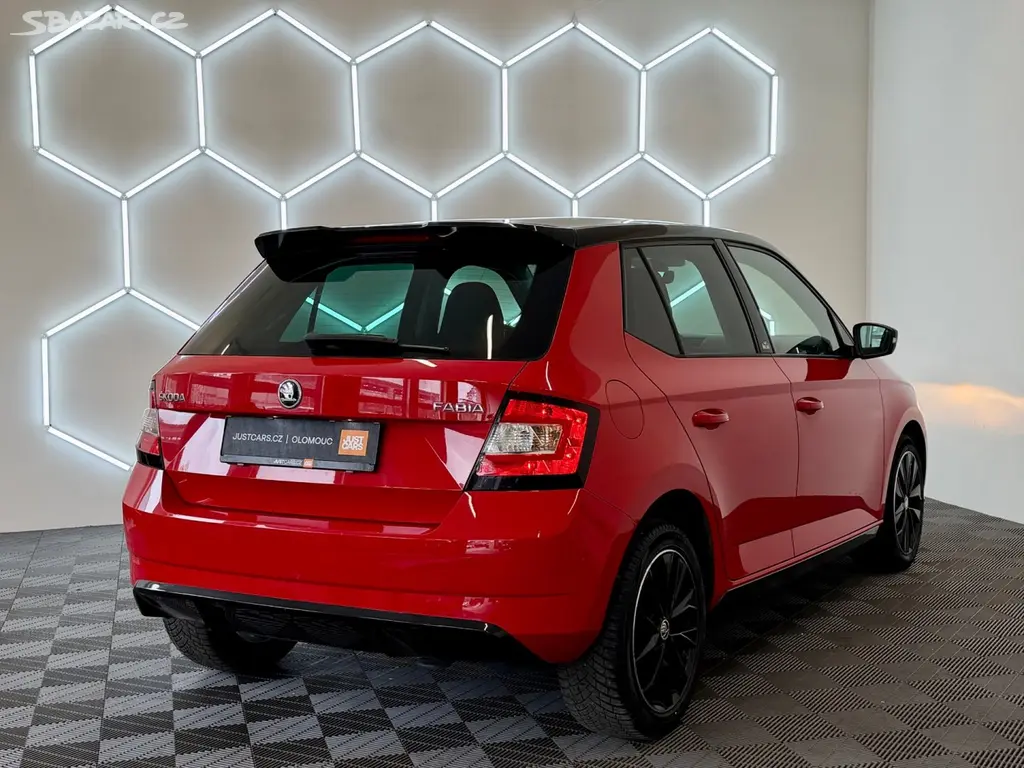 Škoda Fabia, 1.2 TSI MONTE CARLO/SERV.KN. - fotka 5
