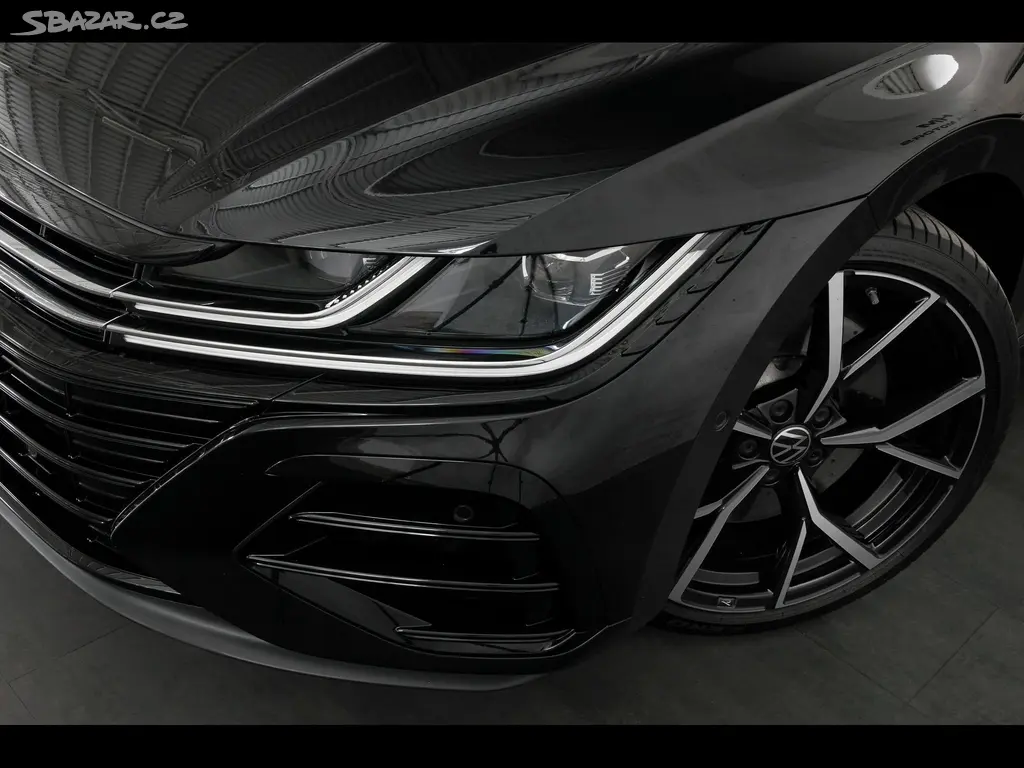 Volkswagen, Arteon R 2.0TSI 235kW DSG Tažn - fotka 6