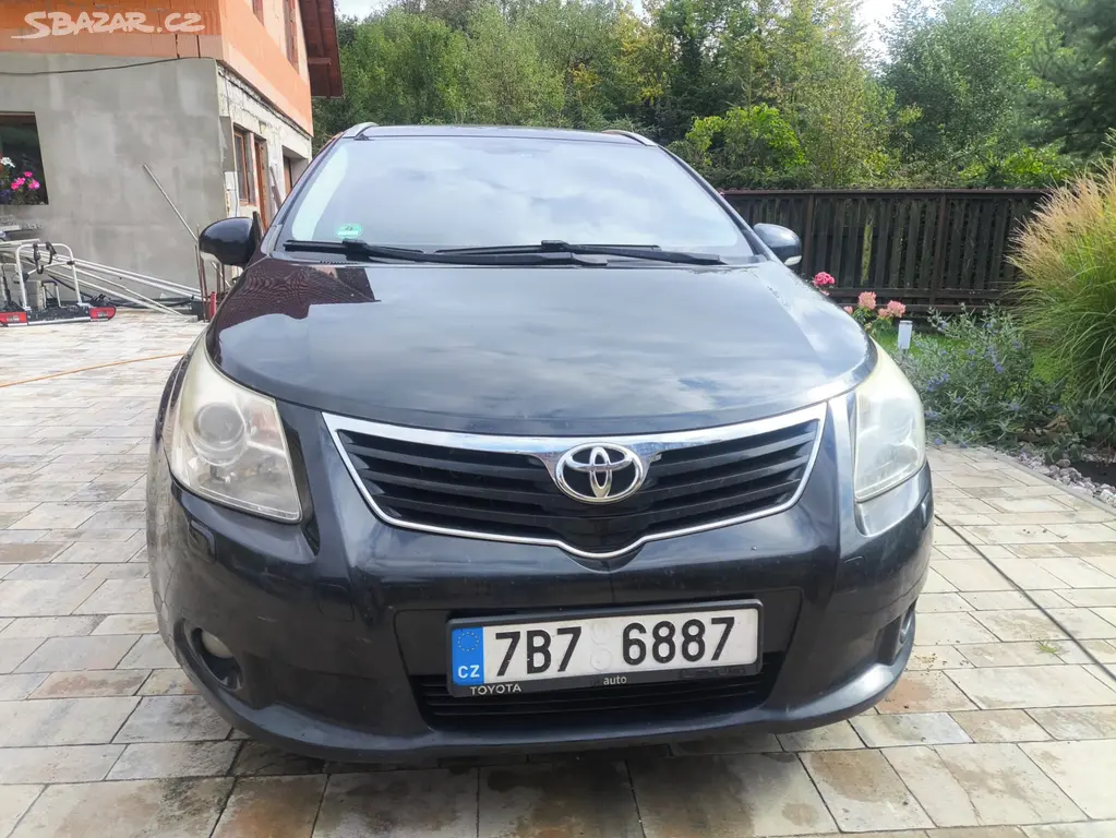 Toyota Avensis 2.2 D4D 110kw - fotka 3