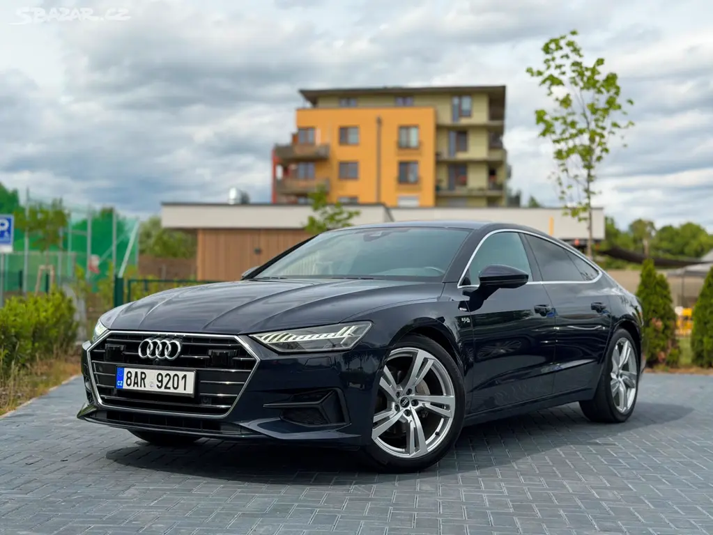 Audi A7 40 TDi S-line / 150 kW / 2021