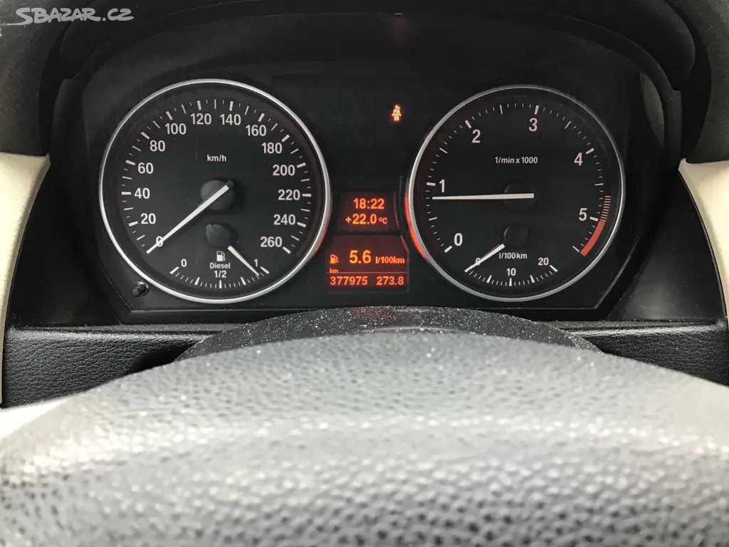 BMW X1 S 18D - fotka 3