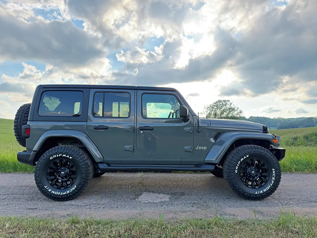JEEP WRANGLER JL 2.0Turbo eTorque 4x4 8AT - TOP - fotka 6