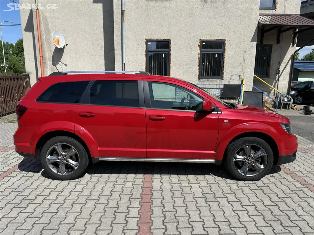 Fiat Freemont, 2,0 4x4 AUTOMAT - fotka 2