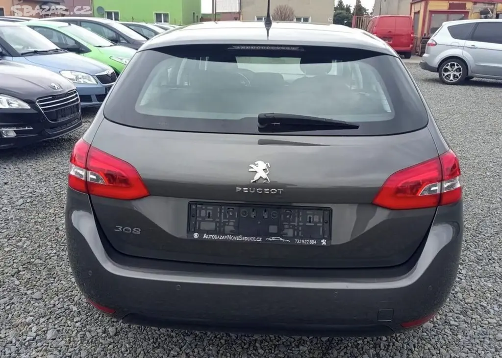 Peugeot 308 1.5 HDI Klima, Navi, Tempomat nafta - fotka 6