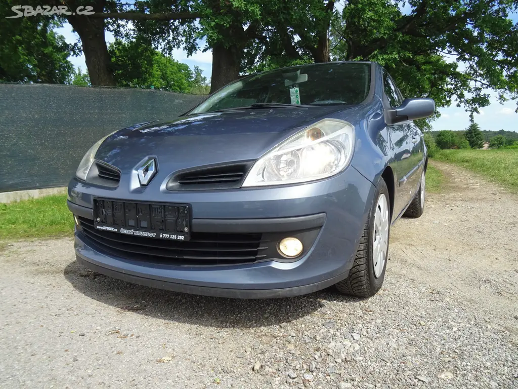 Renault Clio 1,2i 55kW automatická klima