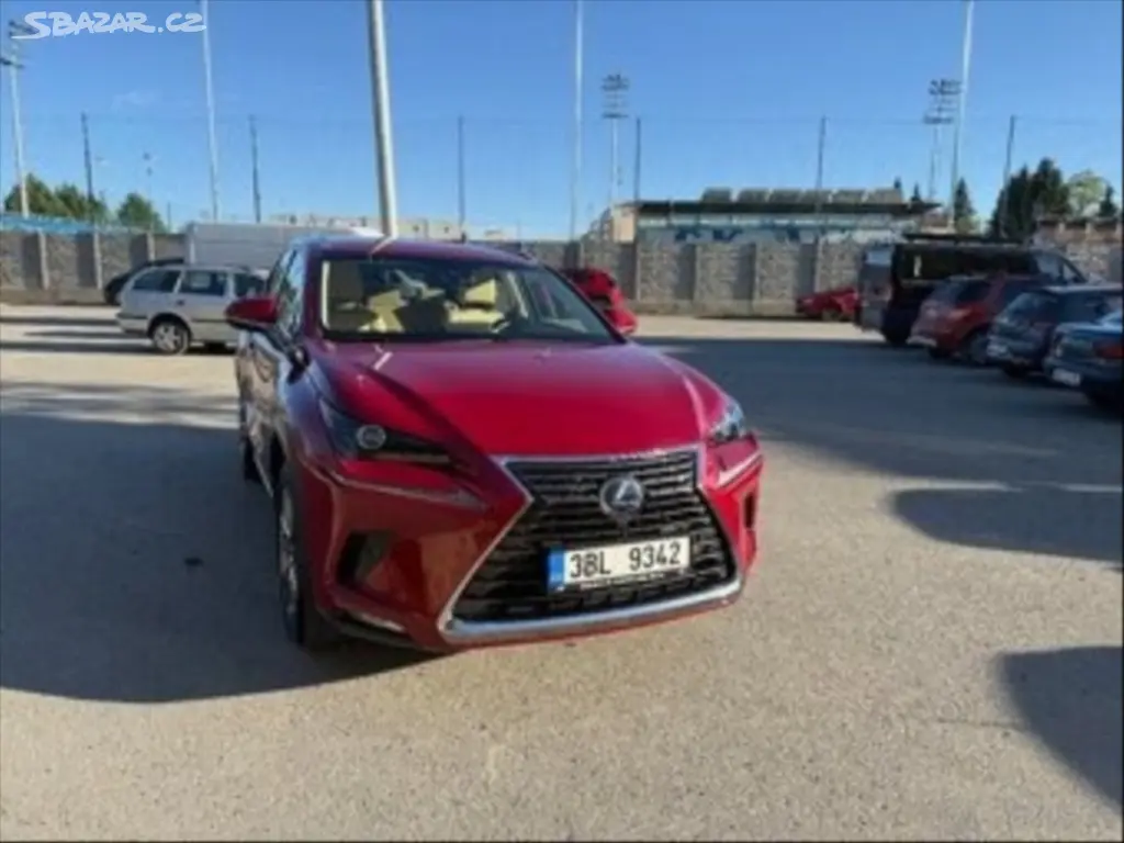 Lexus NX 300h 2,5 NX