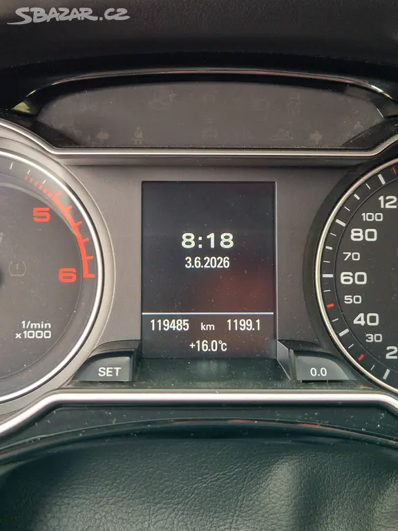 Audi A4 Avant B8 2.0TDI S-line TOP STAV, 119.000km - fotka 2