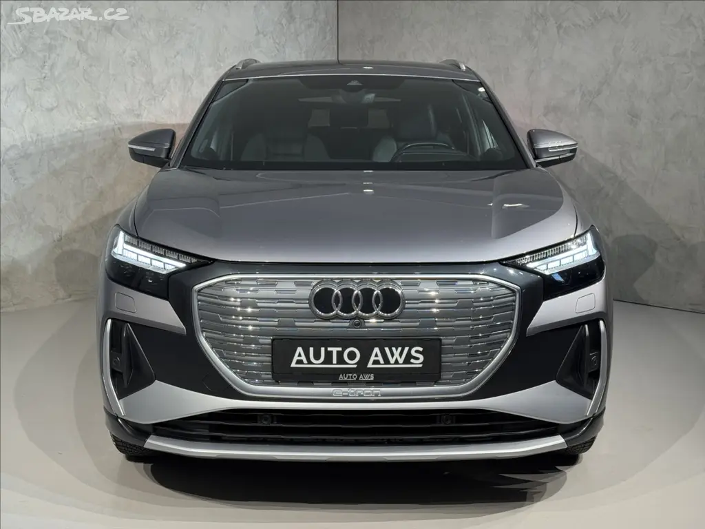 Audi Q4 e-tron, 40 S-Line LED Matrix Assist - fotka 3