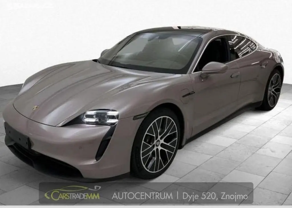 Porsche Taycan Performancebatterie Plus 350 kw