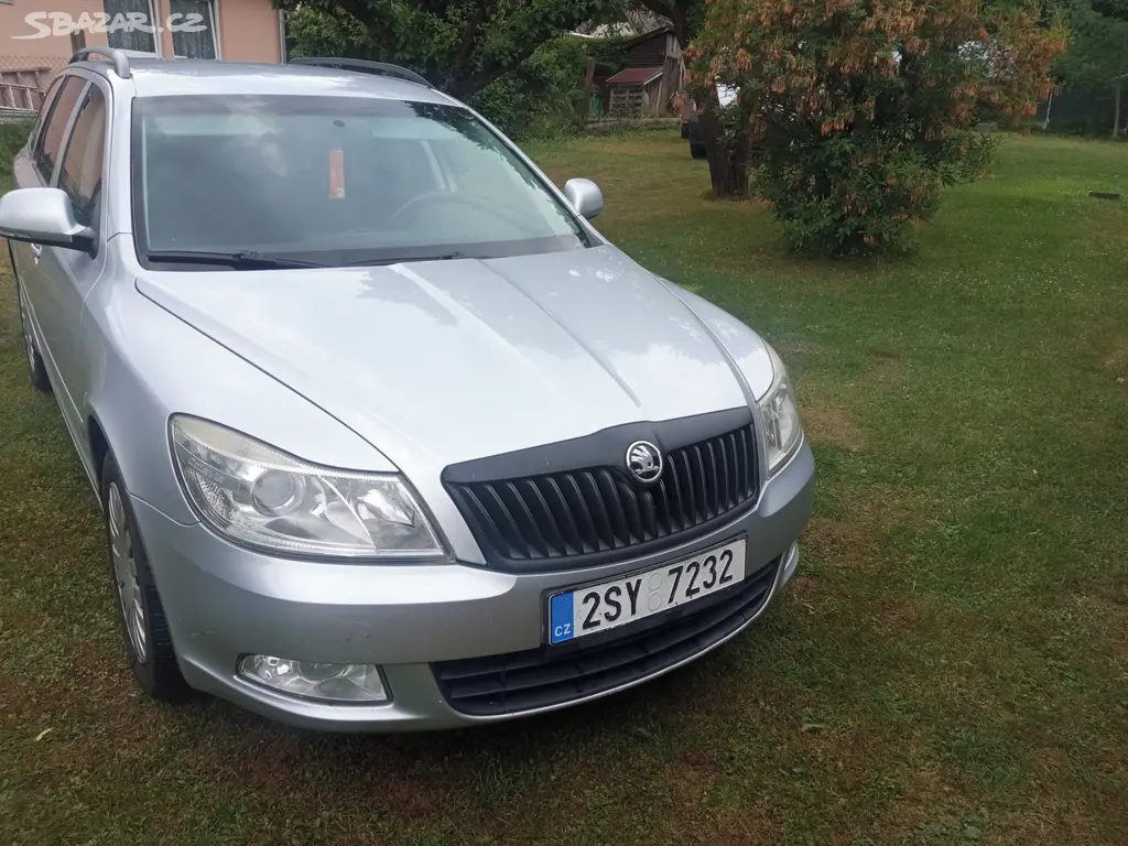 ŠKODA OCTAVIA 2 1.9 TDI 77KW PLNĚ POJÍZDNÁ - fotka 4