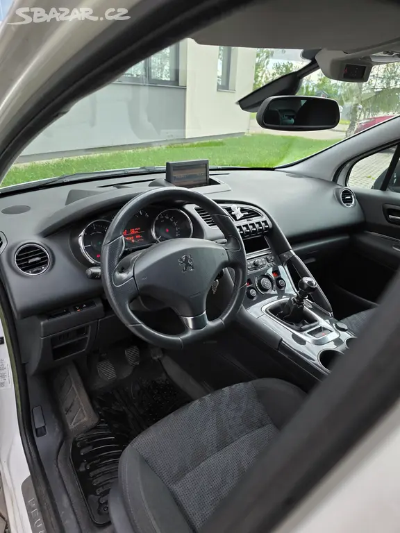 Peugeot 3008 2.0 HDI - fotka 5
