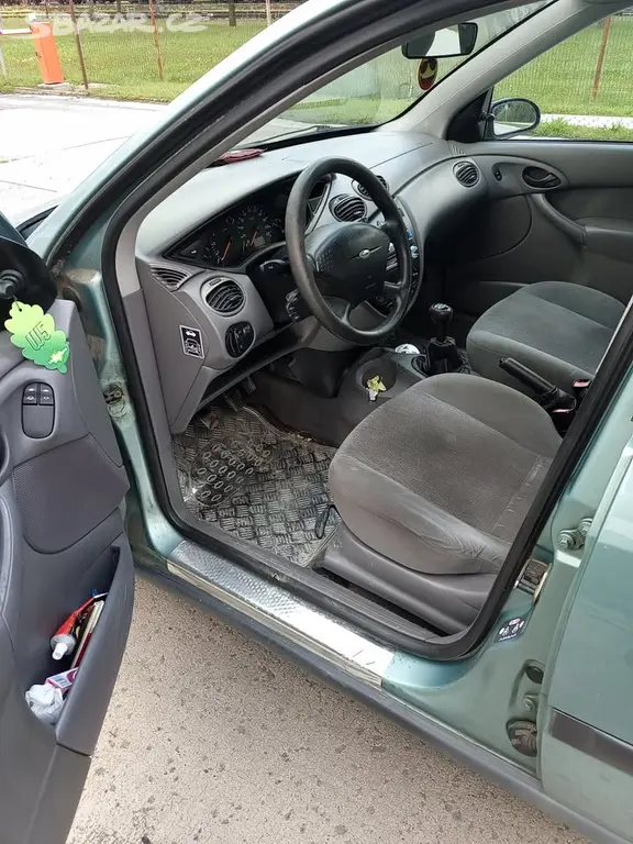 Ford focus 1,6 16v r.v.2000 po rozvodech - fotka 5