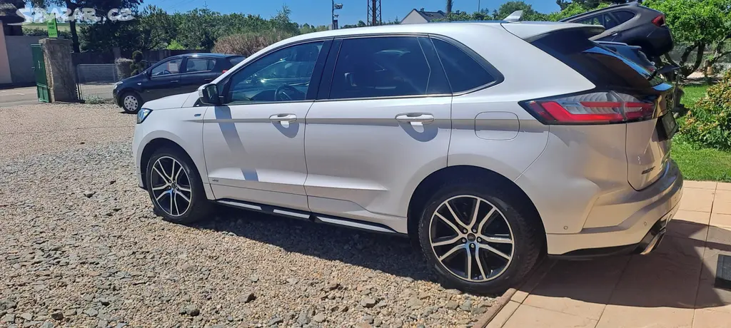 Ford Edge 2.0 TDCi 175kW ST-LINE 4X4 - fotka 3