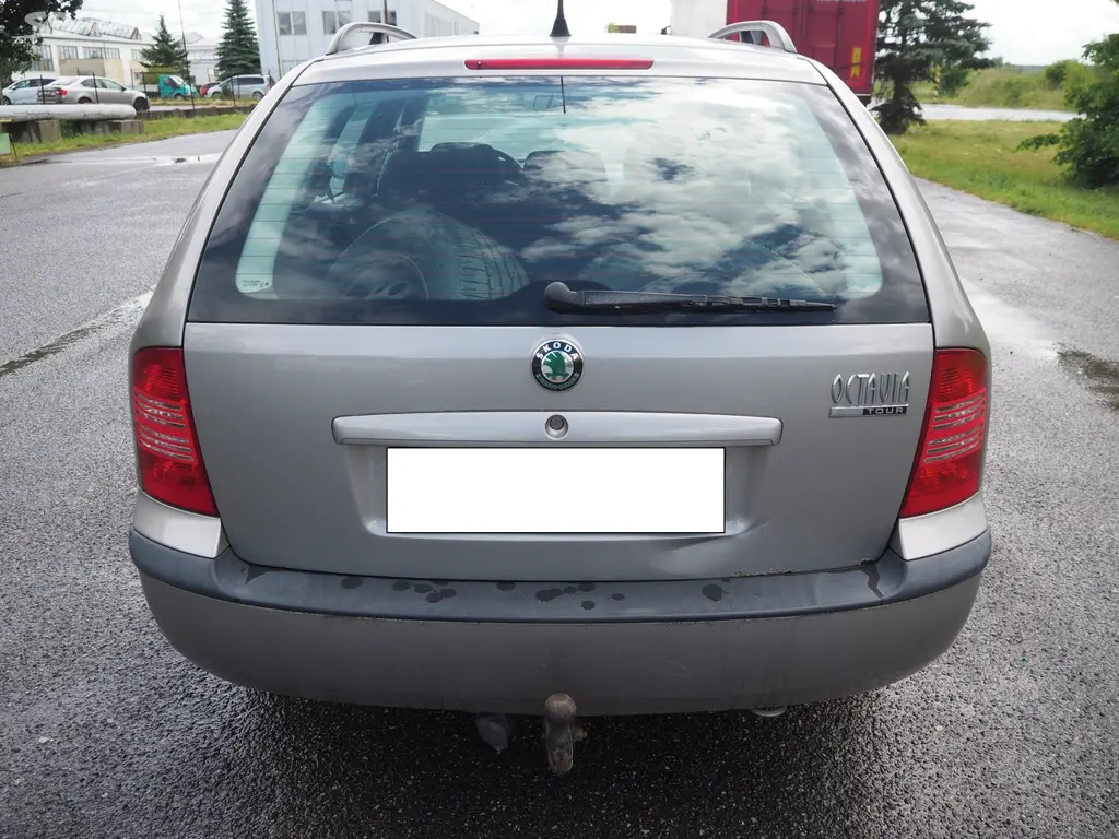 Škoda Octavia 1.9 TDI TOUR klima, původ ČR - fotka 6