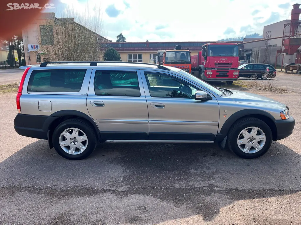 Volvo XC70 D5 2007 - fotka 3