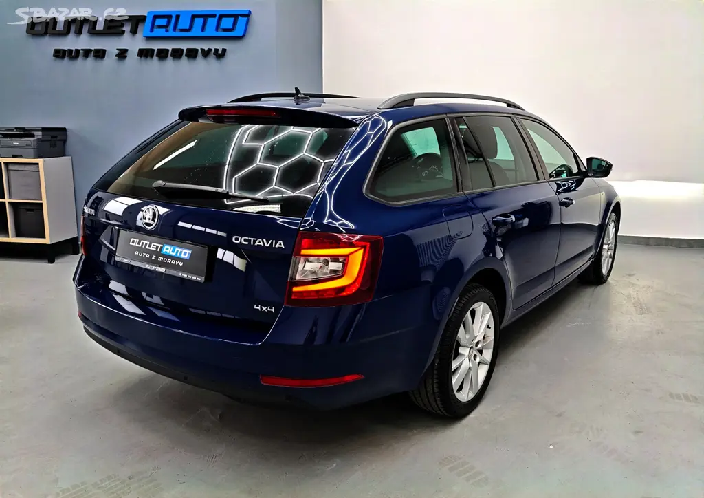 ŠKODA OCTAVIA III 4X4 COMBI 2.0 TDI 110KW, WEBASTO - fotka 4